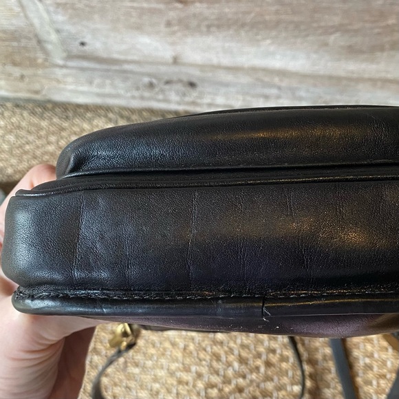 Vintage Brahmin Black Leather Crossbody Bag - Picture 15 of 15